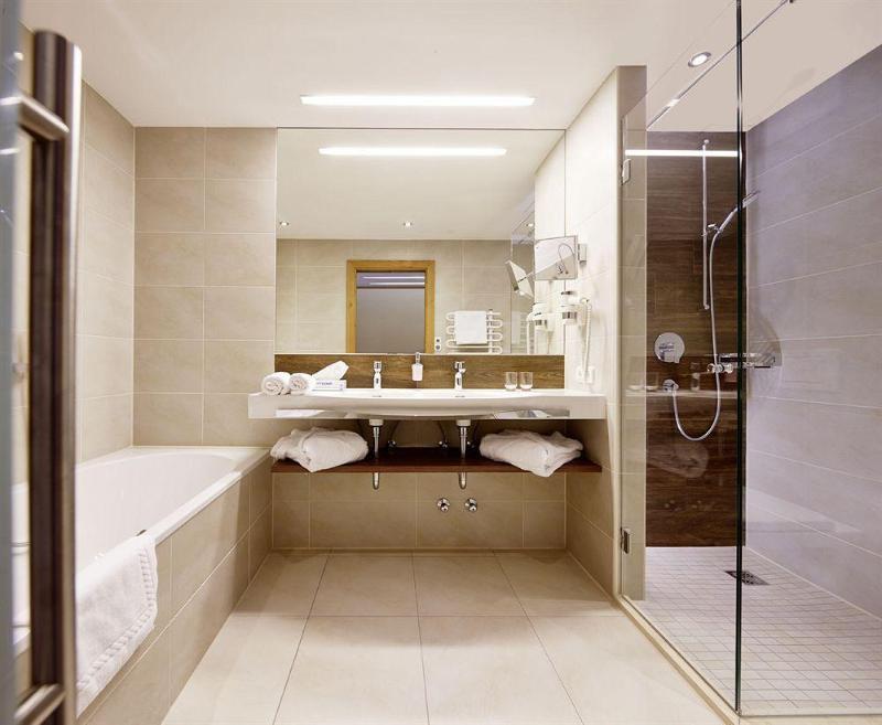 Hotel Garni Melanie Wals-Siezenheim ภายนอก รูปภาพ