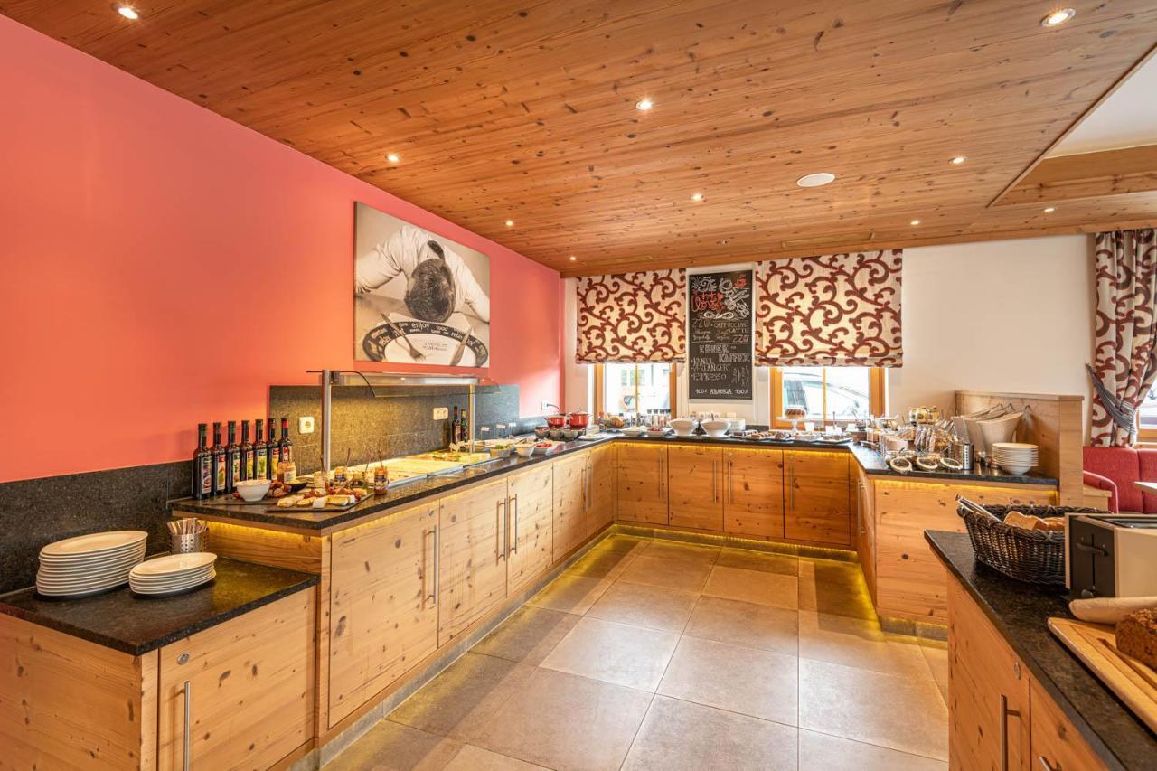 Hotel Garni Melanie Wals-Siezenheim ภายนอก รูปภาพ
