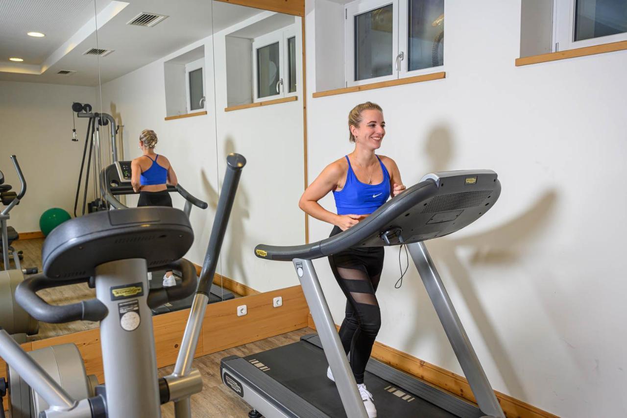 Hotel Garni Melanie Wals-Siezenheim ภายนอก รูปภาพ